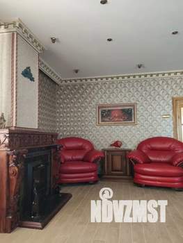 Дом 298м², 3-этажный, посуточно,