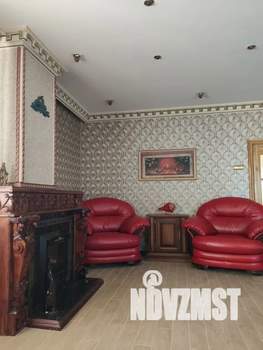 Дом 298м², 3-этажный, посуточно,