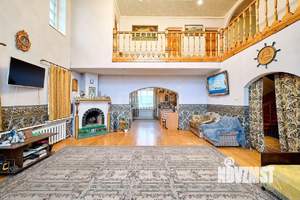 Дом 221м², 2-этажный, участок 14 сот.