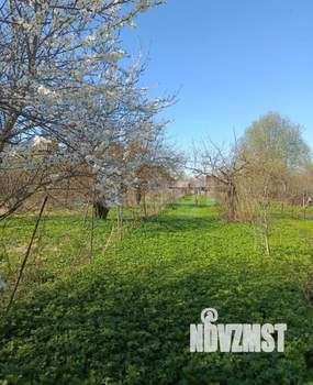 Дом 10м², 1-этажный, участок 6 сот.