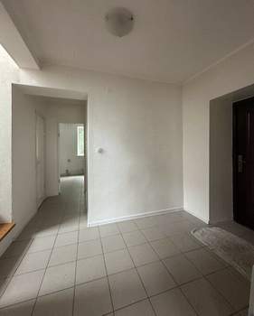 Дом 183м², 3-этажный, участок 6 сот.