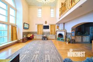 Дом 221м², 2-этажный, участок 14 сот.