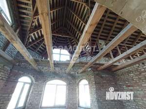 Дом 181м², 2-этажный, участок 9 сот.