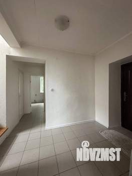 Дом 183м², 3-этажный, участок 6 сот.