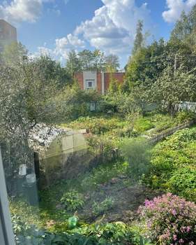 Дом 26м², 2-этажный, участок 10 сот.