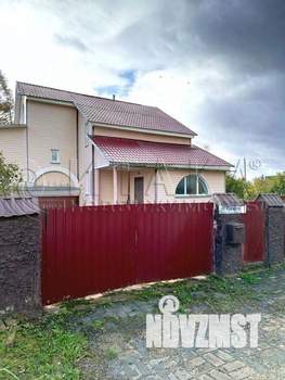 Дом 239м², 3-этажный, участок 19 сот.