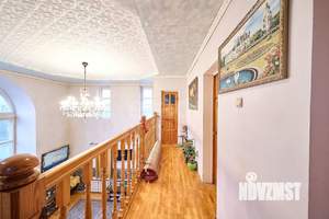Дом 221м², 2-этажный, участок 14 сот.