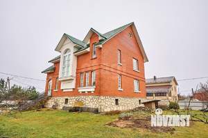 Дом 221м², 2-этажный, участок 14 сот.