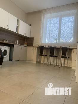 Таунхаус 170м², 2-этажный, на длительный срок, 