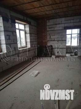 Дом 426м², 3-этажный, участок 9 сот.  