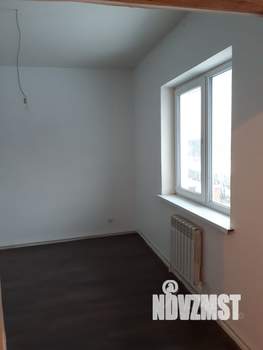 Таунхаус 108м², 2-этажный, участок 11 сот.  