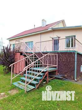 Дом 239м², 3-этажный, участок 19 сот.  