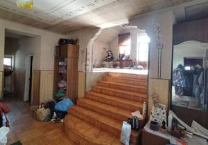 Дом 198м², 2-этажный, участок 12 сот.  