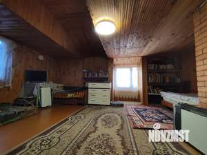 Дом 61м², 2-этажный, участок 6 сот.  