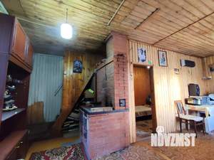 Дом 61м&sup2;, 2-этажный, участок 6 сот.  