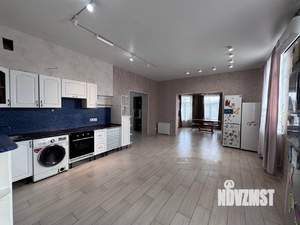 Дом 576м², 2-этажный, участок 14 сот.  