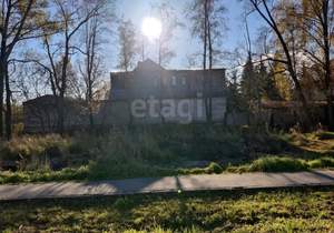 Дом 198м², 2-этажный, участок 12 сот.  