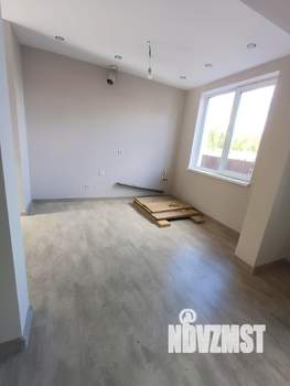 Коттедж 185м², 2-этажный, участок 10 сот.  