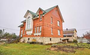 Дом 221м², 2-этажный, участок 14 сот.  