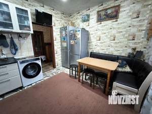 Дом 140м², 2-этажный, участок 6 сот.  