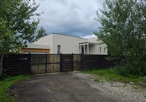 Дом 170м², 2-этажный, участок 11 сот.  