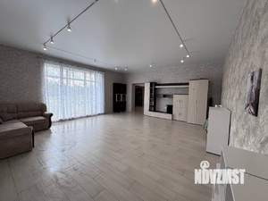 Дом 576м², 2-этажный, участок 14 сот.  