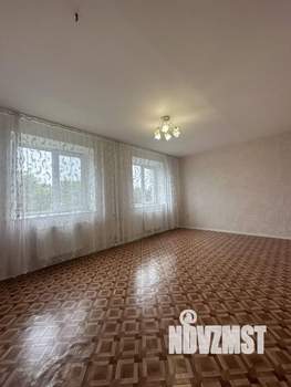 Дом 183м², 3-этажный, участок 6 сот.  