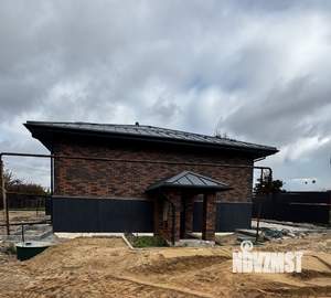 Коттедж 200м&sup2;, 2-этажный, участок 10 сот.  