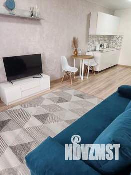 1-к квартира, посуточно, 38м2, 1/1 этаж