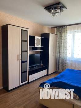 1-к квартира, посуточно, 36м2, 7/10 этаж