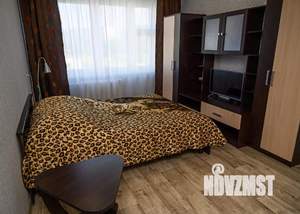 1-к квартира, посуточно, 36м2, 1/1 этаж