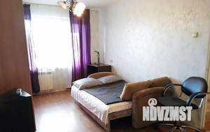 1-к квартира, посуточно, 38м2, 3/9 этаж