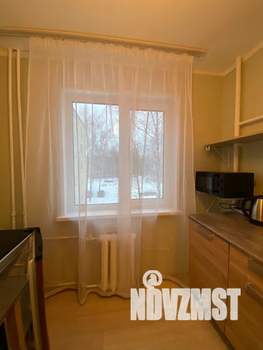 1-к квартира, посуточно, 40м2, 3/5 этаж