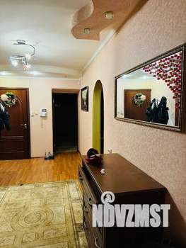 2-к квартира, посуточно, 96м2, 3/9 этаж