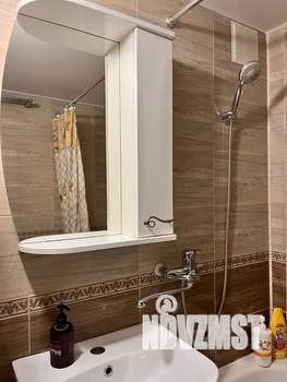 1-к квартира, посуточно, 38м2, 1/9 этаж