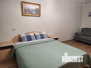 1-к квартира, посуточно, 33м2, 5/5 этаж
