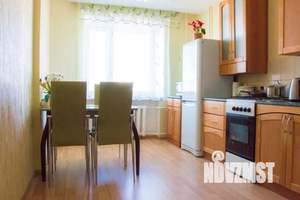 2-к квартира, посуточно, 65м2, 9/10 этаж