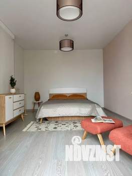 1-к квартира, посуточно, 40м2, 3/3 этаж