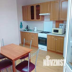 2-к квартира, посуточно, 70м2, 8/9 этаж
