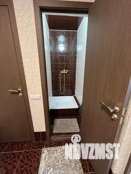 Студия квартира, посуточно, 50м2, 1/5 этаж
