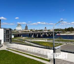 Студия квартира, посуточно, 42м2, 3/6 этаж