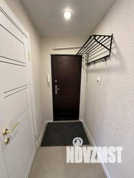 Студия квартира, посуточно, 32м2, 1/5 этаж