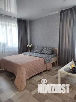 1-к квартира, посуточно, 37м2, 1/3 этаж