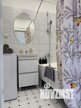 1-к квартира, посуточно, 40м2, 3/3 этаж