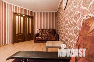 1-к квартира, посуточно, 42м2, 2/5 этаж