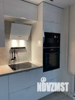 Студия квартира, посуточно, 38м2, 9/9 этаж