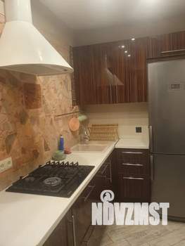 1-к квартира, посуточно, 43м2, 9/9 этаж