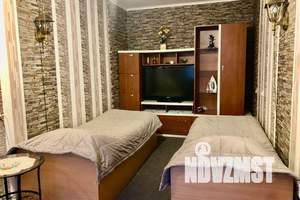 2-к квартира, посуточно, 50м2, 3/5 этаж