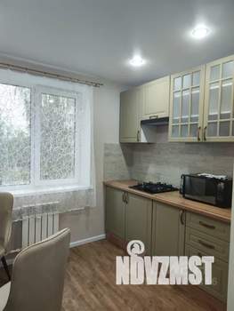 1-к квартира, посуточно, 32м2, 4/9 этаж