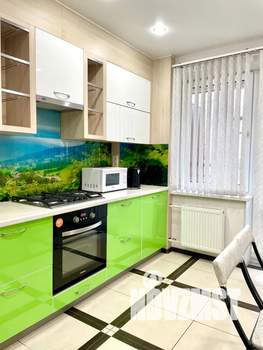 1-к квартира, посуточно, 37м2, 3/5 этаж